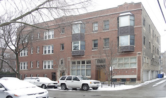 725-745 W Buckingham Pl in Chicago, IL - Building Photo - Building Photo