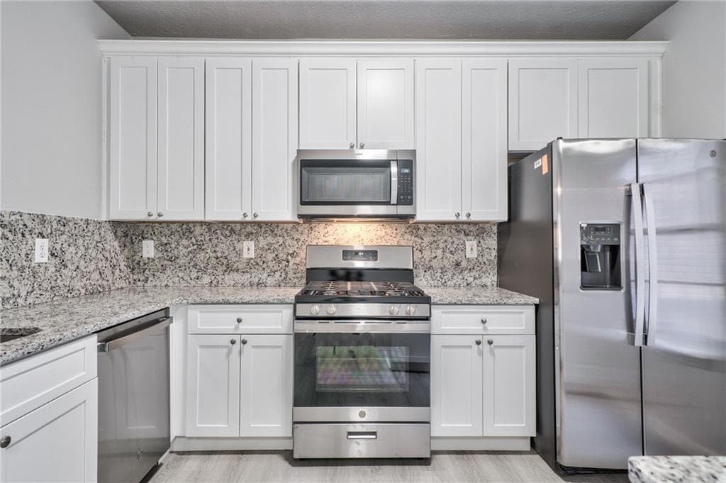 3844 Berkeley Crossing in Duluth, GA - Building Photo