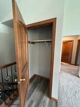 1454 Chickory Ct in De Pere, WI - Building Photo - Building Photo