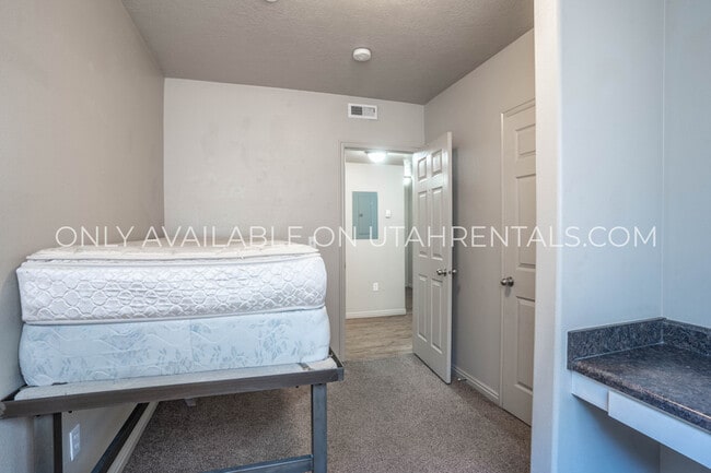 property at 843 E 620 N St