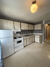 5016-5051 51 Ave in Leduc, AB - Building Photo - Building Photo