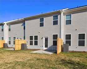 479 Payne Dr in Mcdonough, GA - Building Photo - Building Photo