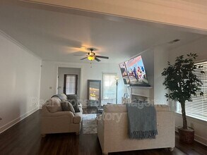 1089 Garnet Dr in Calera, AL - Building Photo - Building Photo