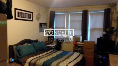 5 Lothian Rd, Unit 1 in Boston, MA - Foto de edificio - Building Photo