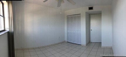 7300 Wayne Ave-Unit -404 in Miami Beach, FL - Building Photo - Building Photo