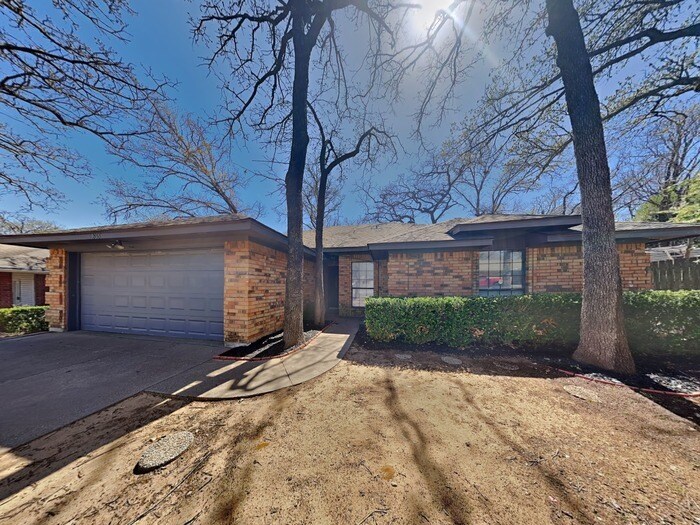 3900 Wentworth Dr in Arlington, TX - Foto de edificio