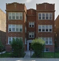 4629 N Lawndale Ave, Unit 33-3S in Chicago, IL - Foto de edificio - Building Photo