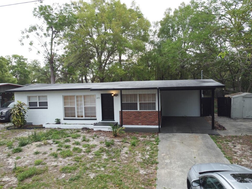 453 Oakhurst St in Altamonte Springs, FL - Building Photo