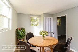 7333 Roslyn Rd in Jacksonville, FL - Building Photo - Building Photo