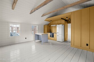 620 Warren St in Hudson, NY - Building Photo - Building Photo