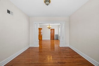 287 Hornblower Ave in Belleville, NJ - Building Photo - Building Photo