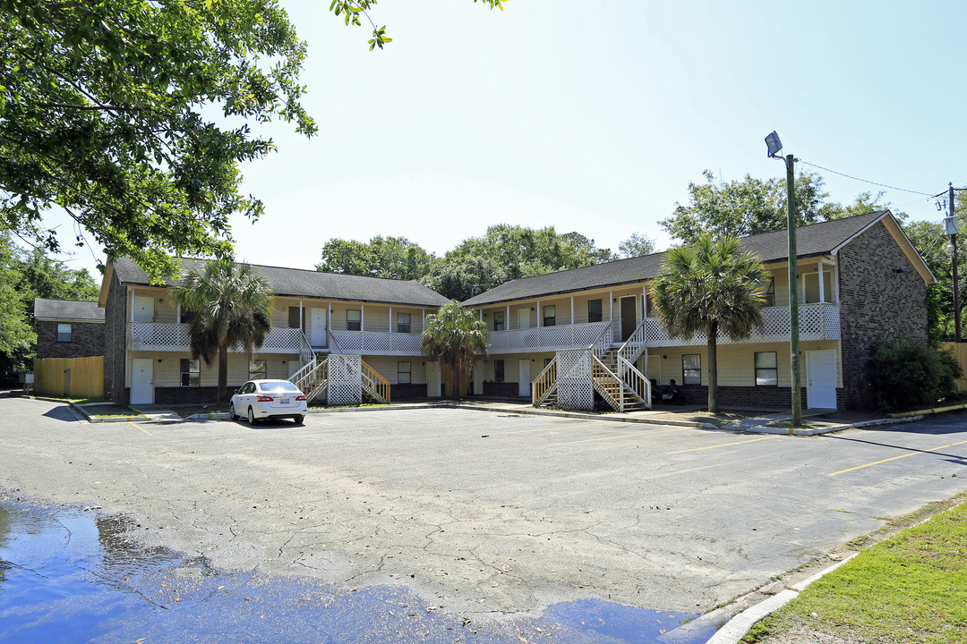 Chatham Place Apartments in Charleston, SC - Foto de edificio