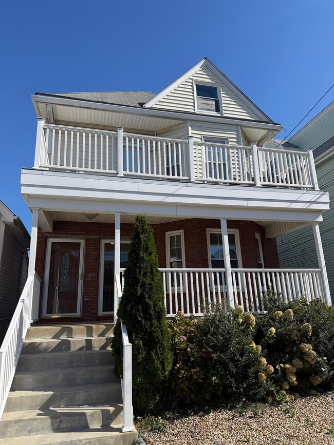 590 Main St, Unit 1
