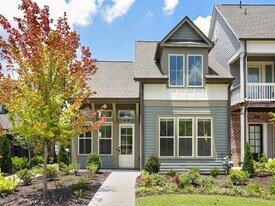 229 Dellwood Dr in Smyrna, GA - Building Photo