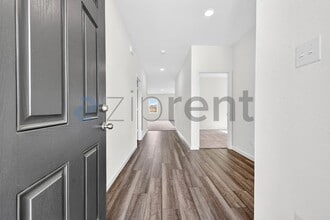 1317 Kennedy Rd in Howe, TX - Building Photo - Building Photo