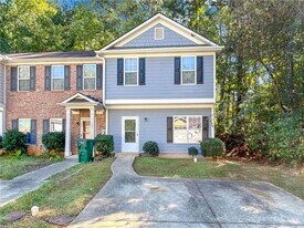 198 Timber Creek Ln SW in Marietta, GA - Building Photo