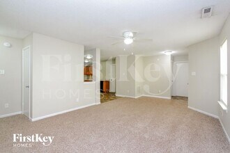 10605 Glenayr Dr in Camby, IN - Building Photo - Building Photo