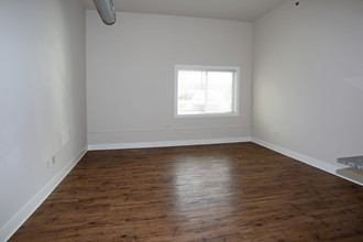 Fayette Place in Syracuse, NY - Foto de edificio - Interior Photo