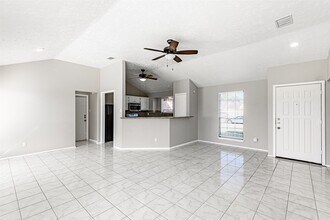 2519 Ironclad Dr in League City, TX - Building Photo - Building Photo