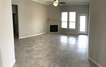 10407 Wittet Ct in Richmond, TX - Building Photo - Building Photo