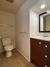 1824 S Barrington Ave, Unit A in Los Angeles, CA - Building Photo - Building Photo