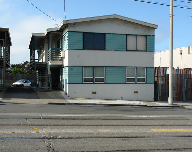 3525 Taraval St in San Francisco, CA - Foto de edificio - Building Photo