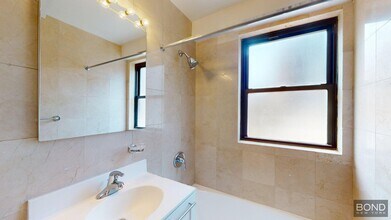 145 Fourth Avenue in New York, NY - Building Photo - Building Photo