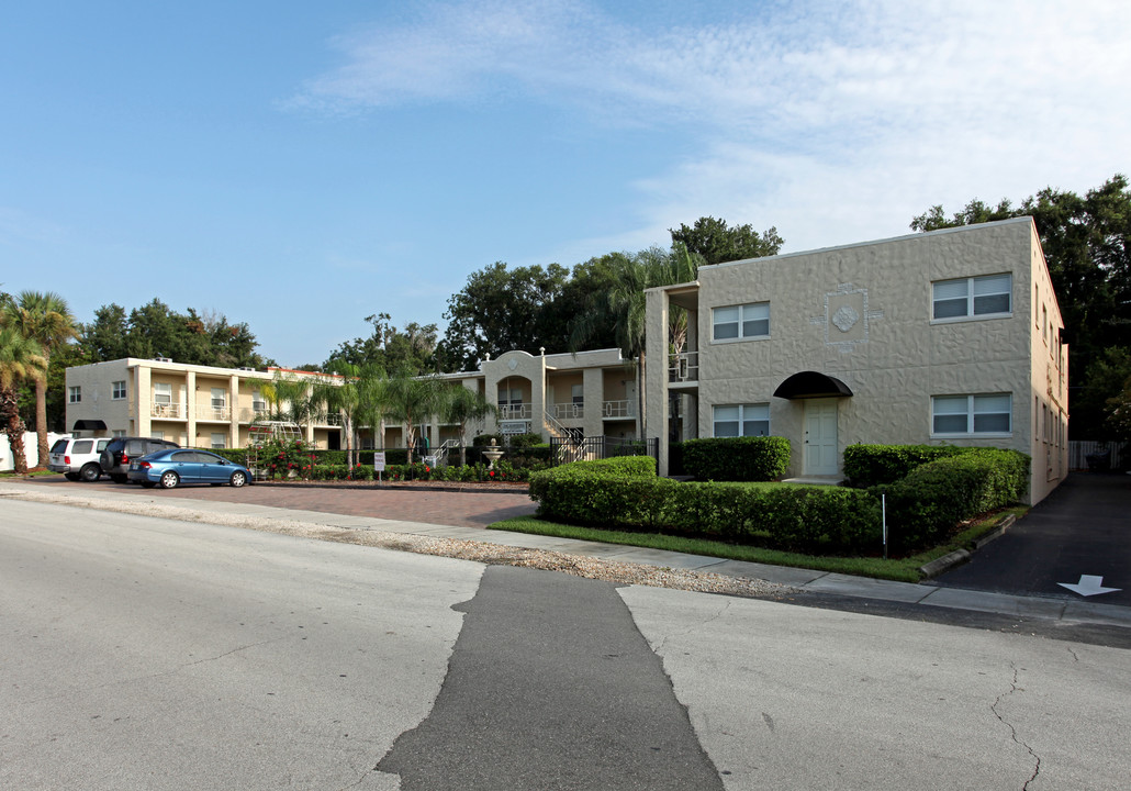 The Hampshire in Orlando, FL - Building Photo