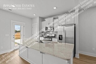 1243 Cherry Orch Rd in Moore, SC - Building Photo - Building Photo