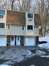 93 Chestnut St, Unit 09-111 in Bethel, CT - Building Photo - Building Photo