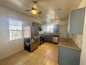 925 E Adams St in Tucson, AZ - Building Photo - Building Photo