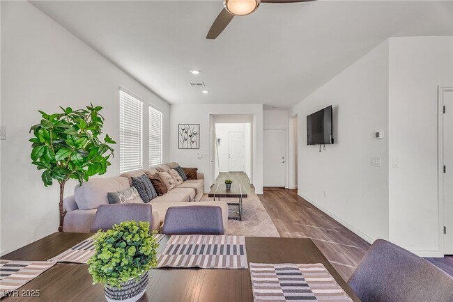 property at 9984 Longard Ct
