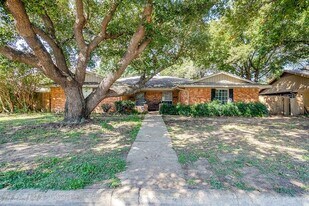 4916 Inverness Ave in Fort Worth, TX - Building Photo