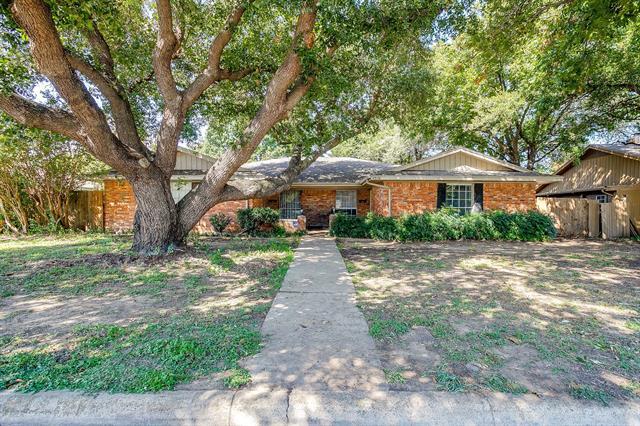 property at 4916 Inverness Ave