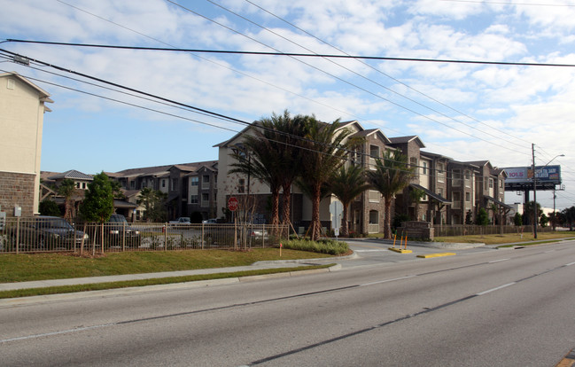 The Lodges at Pinellas Park in Pinellas Park, FL - Building Photo - Building Photo