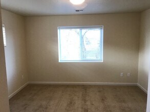 792 NE Copperleaf Loop in Bend, OR - Building Photo - Building Photo
