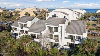 756 Spinnakers Reach Dr in Ponte Vedra Beach, FL - Building Photo
