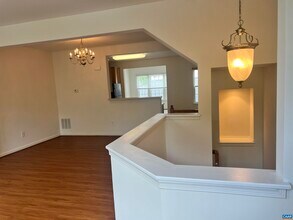 721 Rainier Rd in Charlottesville, VA - Building Photo - Building Photo