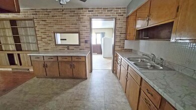 2689 Sierra Dr in Youngstown, OH - Building Photo - Building Photo