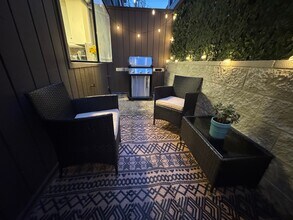 848 Lincoln Blvd, Unit I in Santa Monica, CA - Building Photo - Building Photo