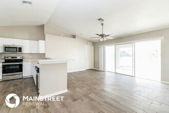 1713 NW 12th St in Cape Coral, FL - Building Photo - Building Photo