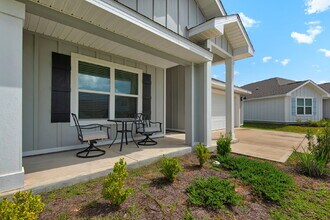 924 Sandbar Loop in Crestview, FL - Building Photo - Building Photo