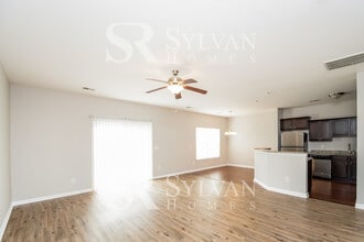 1084 Kingston Village Loop in Irmo, SC - Building Photo - Building Photo