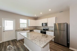 1931 Hialeah Dr in Seagoville, TX - Building Photo - Building Photo