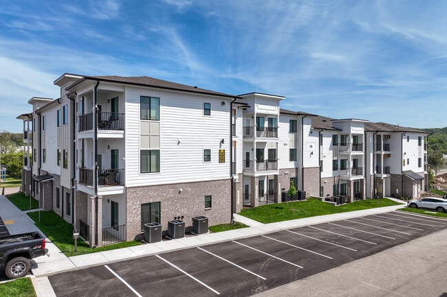 Main Street Lofts | Luxury Apartments