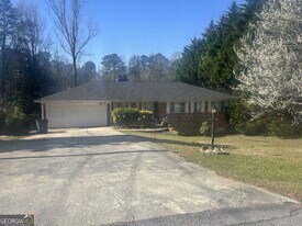 3364 Canary Lake Dr NW in Duluth, GA - Building Photo