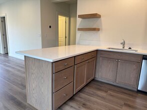 20487 Bard Ct in Bend, OR - Building Photo - Building Photo