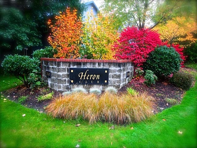 The Heron Club in Eugene, OR - Foto de edificio