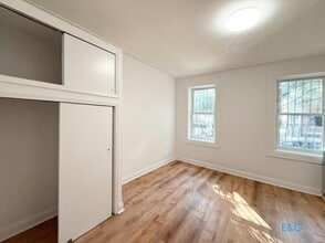 274 Schaefer St in Brooklyn, NY - Building Photo - Building Photo