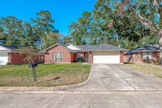 4119 Hermitage Hollow Ln in Houston, TX - Building Photo - Building Photo